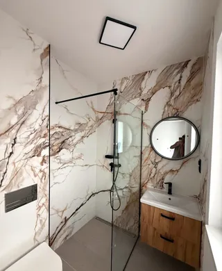 Miniaturka przedstawiająca HARDSTONE CALACATTA GOLD